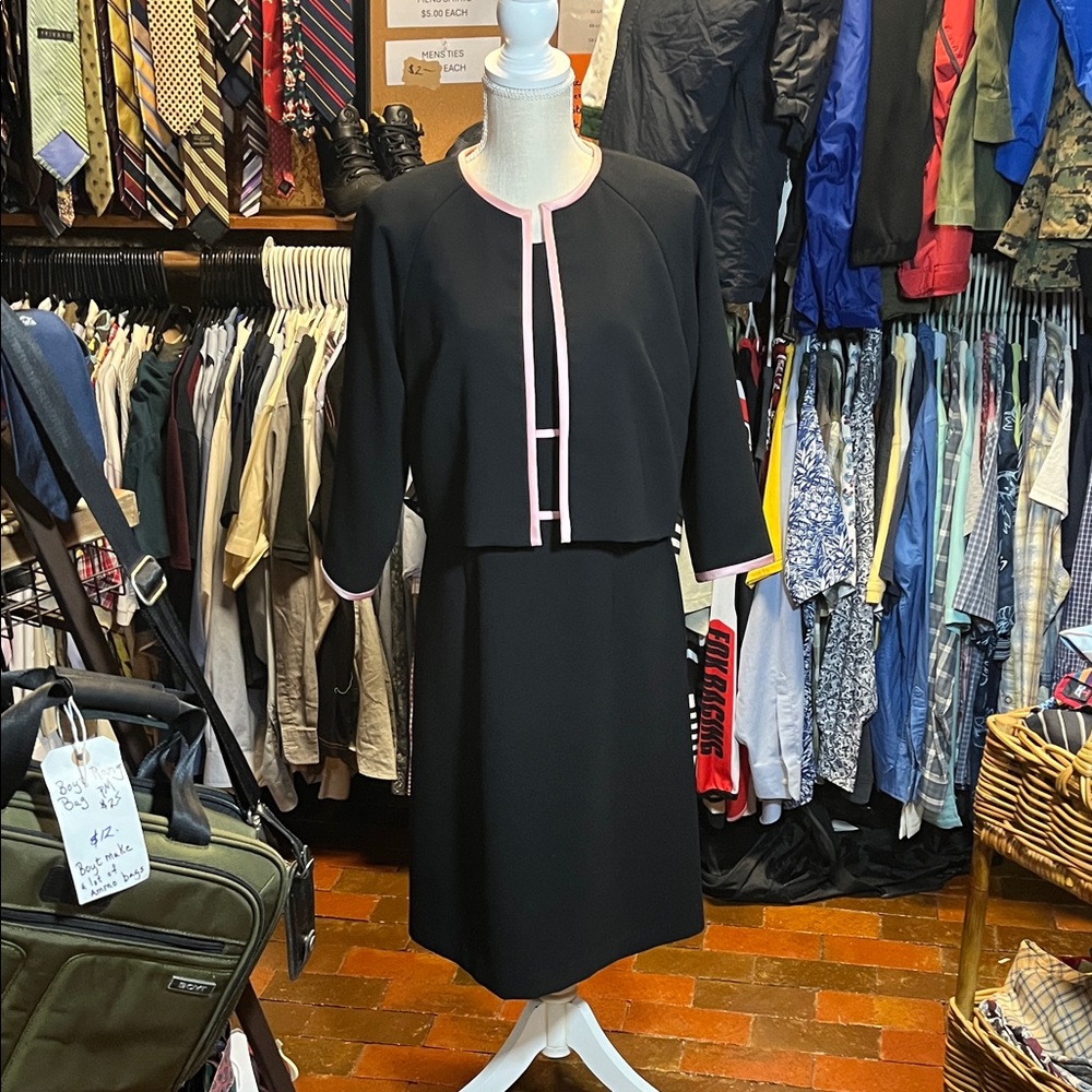Donna Ricco New York black dress and 3 quarter sleeve jacket size 10 2163